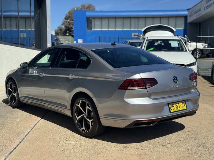 2022 Volkswagen Passat 140TSI Business