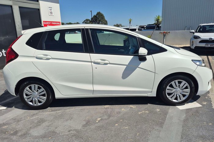 2016 Honda Jazz VTi