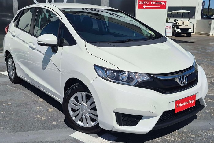 2016 Honda Jazz VTi