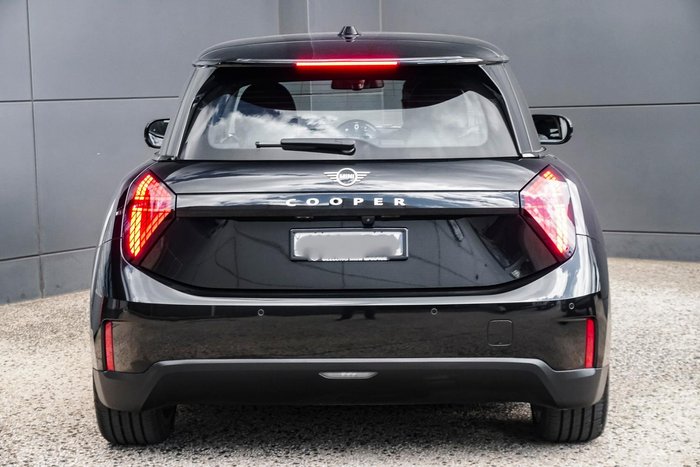 2024 MINI Cooper E Classic