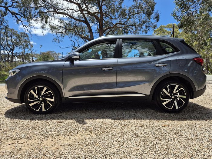 2025 MG ZS Essence Hybrid+