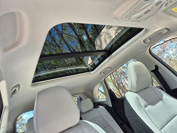 2025 MG ZS Essence Hybrid+