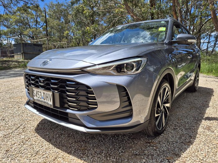 2025 MG ZS Essence Hybrid+