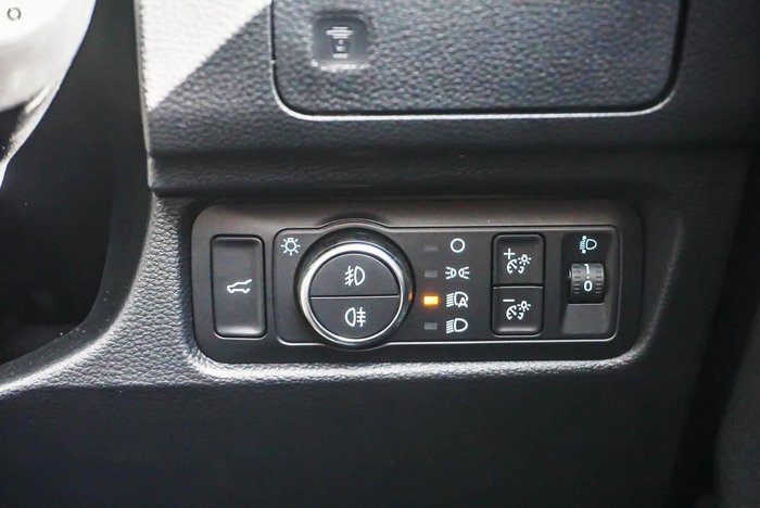 2025 Ford Everest Sport