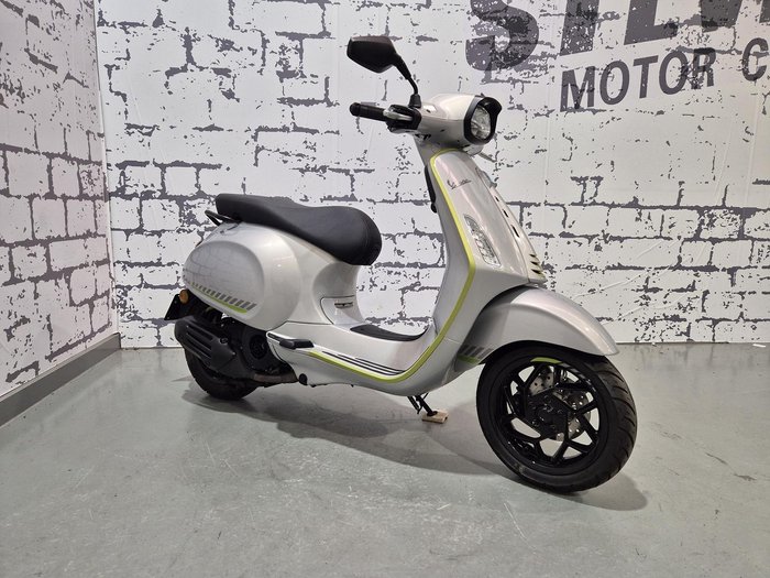 2024 Vespa Sprint Tech 150 Sprint Silver