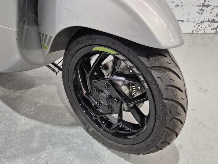 2024 Vespa Sprint Tech 150 Sprint Silver