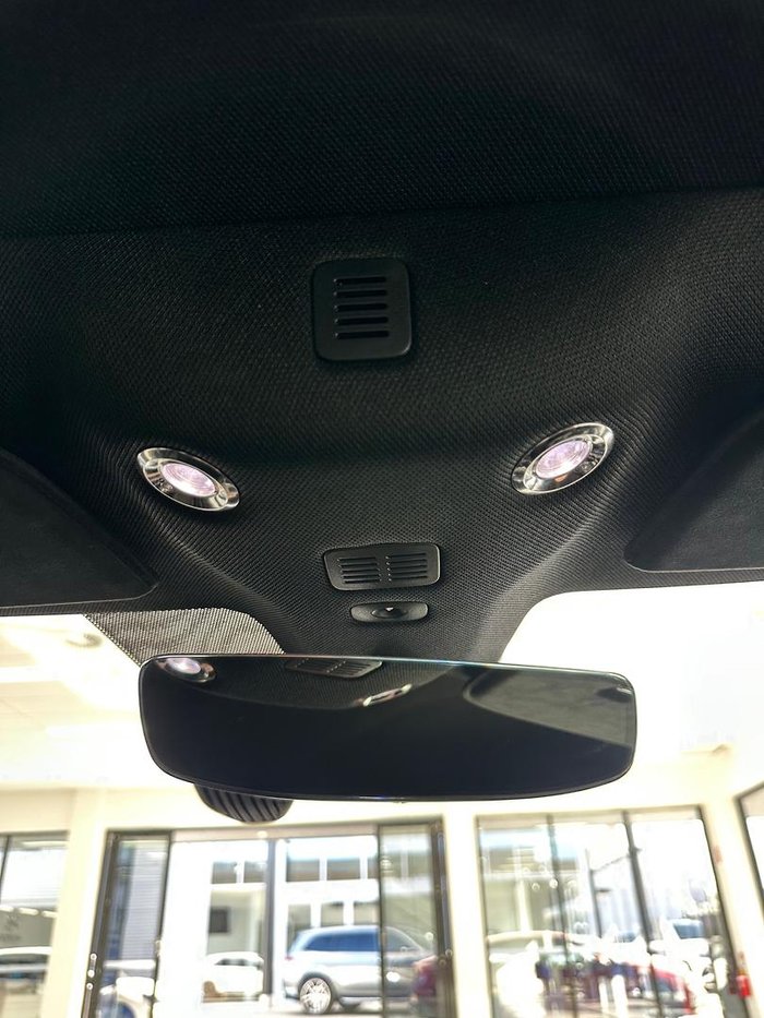 2022 Aston Martin Vantage MY22 Jet Black