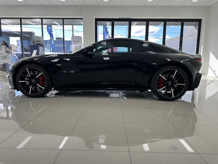2022 Aston Martin Vantage MY22 Jet Black