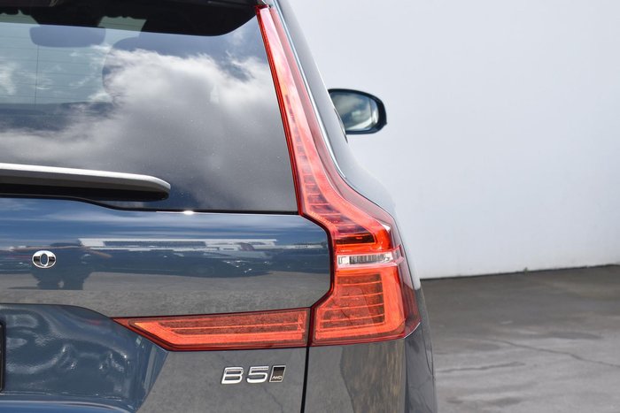 2024 Volvo XC60 Ultimate B5 Bright MY24 AWD Denim Blue