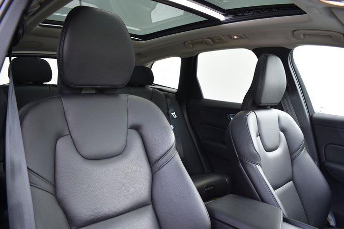 2024 Volvo XC60 Ultimate B5 Bright MY24 AWD Denim Blue