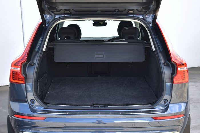 2024 Volvo XC60 Ultimate B5 Bright MY24 AWD Denim Blue