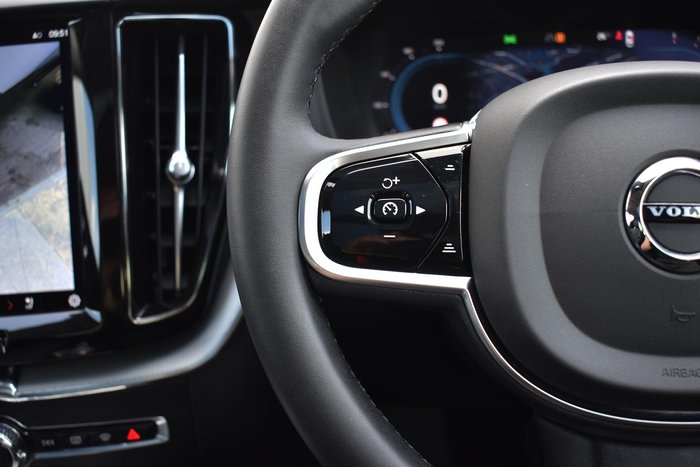 2024 Volvo XC60 Ultimate B5 Bright MY24 AWD Denim Blue