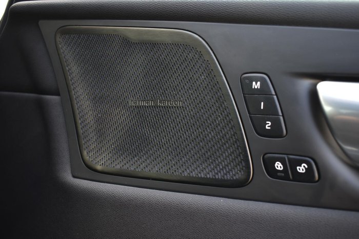 2024 Volvo XC60 Ultimate B5 Bright MY24 AWD Denim Blue