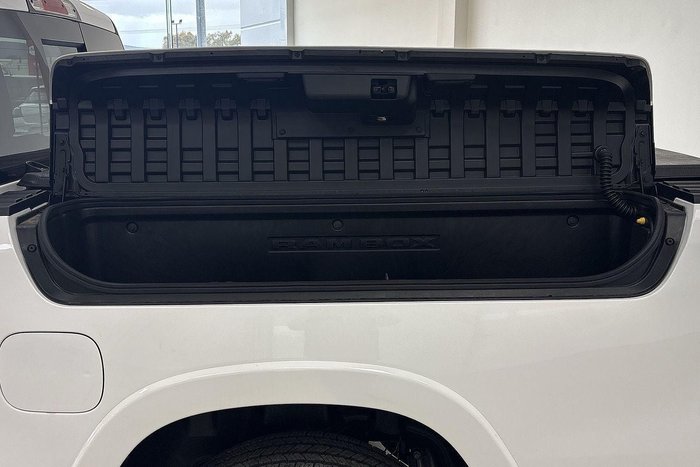 2025 RAM 1500 Laramie Sport Hurricane SO RamBox