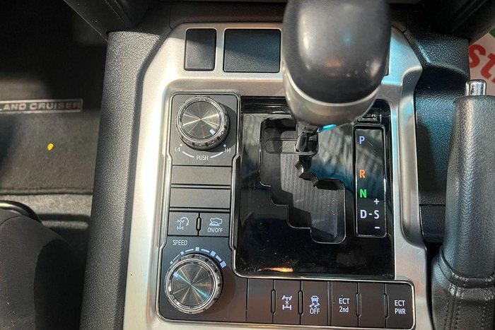 2021 Toyota Landcruiser GXL