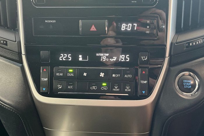 2021 Toyota Landcruiser GXL