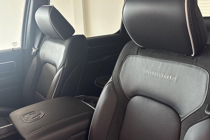 2025 RAM 1500 Laramie Sport Hurricane SO RamBox