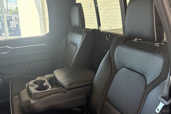 2025 RAM 1500 Laramie Sport Hurricane SO RamBox