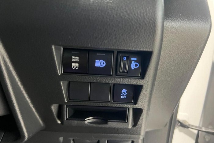 2022 Toyota Landcruiser GXL