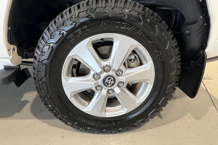 2022 Toyota Landcruiser GXL