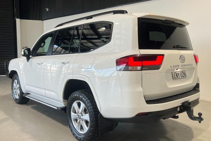 2022 Toyota Landcruiser GXL