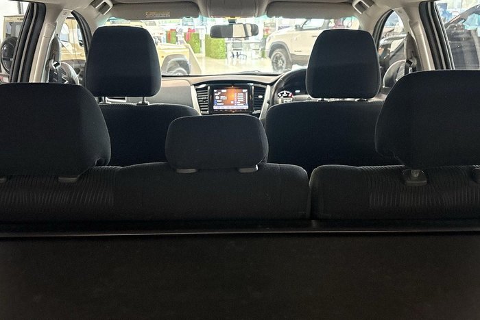 2021 Mitsubishi Pajero GLX