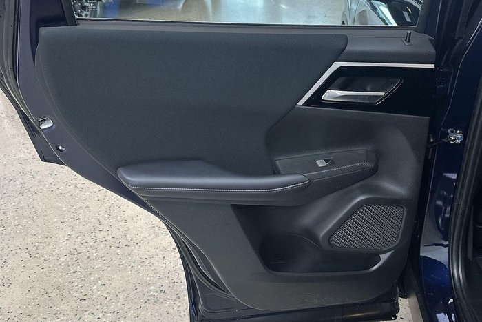 2023 Mitsubishi Outlander ES