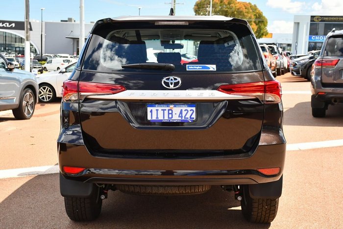 2025 Toyota Fortuner GX