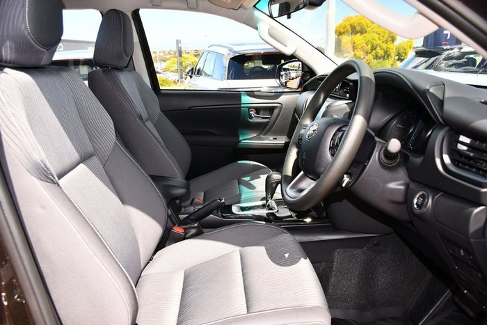 2025 Toyota Fortuner GX