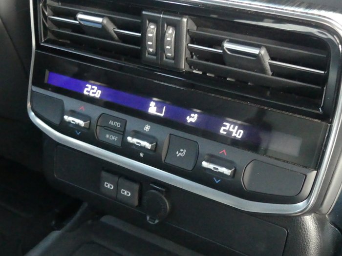2024 Toyota Landcruiser VX