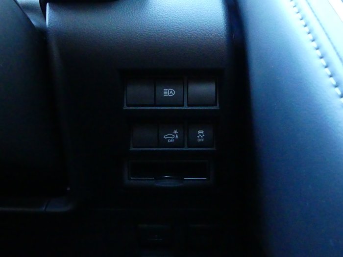 2024 Toyota Landcruiser VX