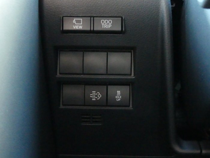 2024 Toyota Landcruiser VX