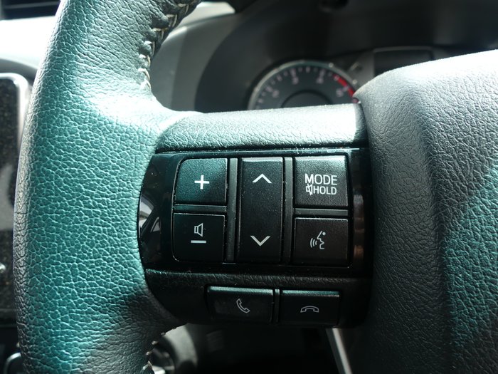 2021 Toyota Hilux SR5