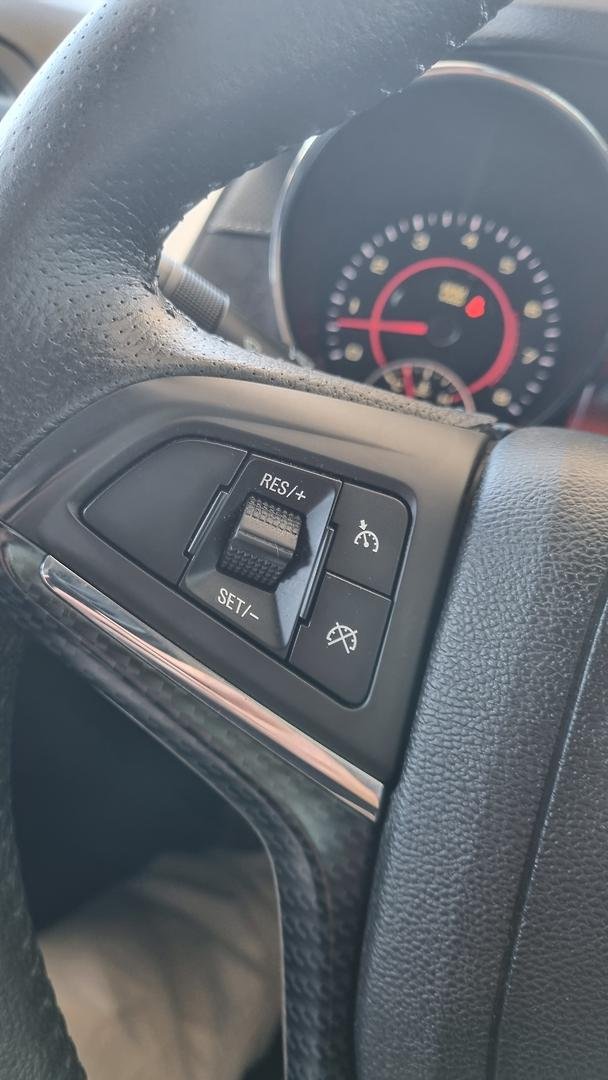 2013 Holden Commodore SS V