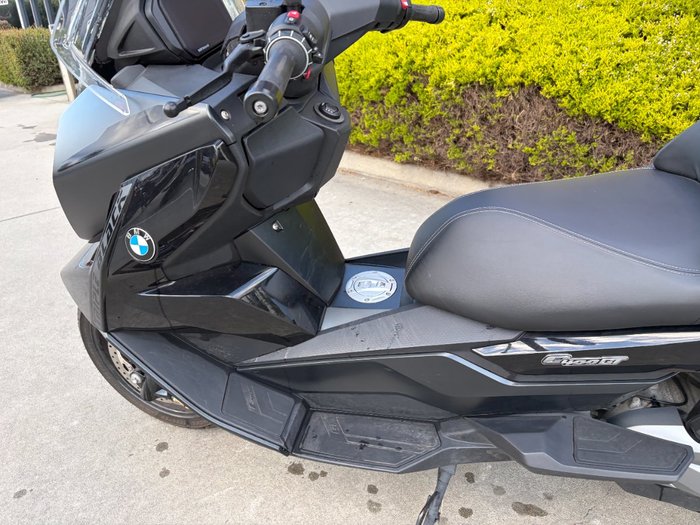 2022 BMW Motorrad C 400 GT Black