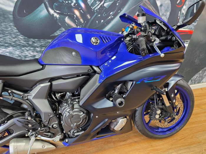 2022 Yamaha YZF-R7HO Black
