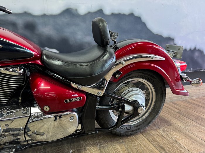 2007 Suzuki VL800 (BOULEVARD C50) RED