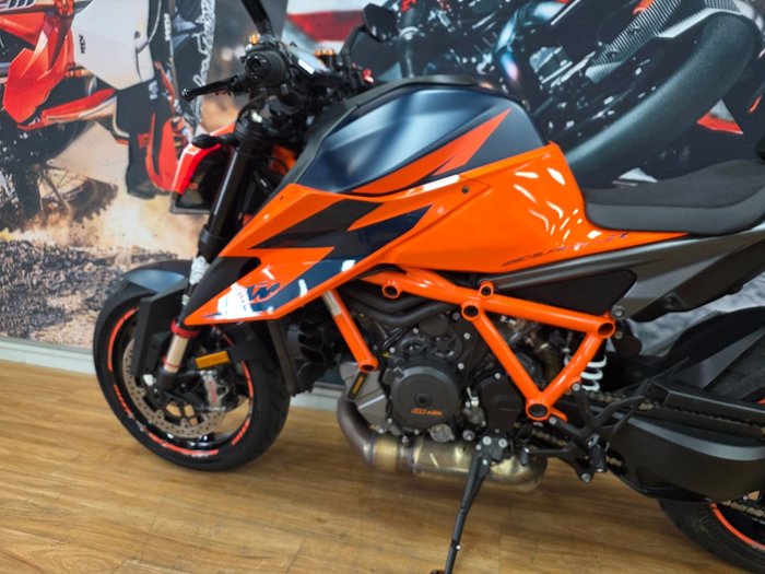 2020 Ktm 1290 SUPER DUKE R ORANGE