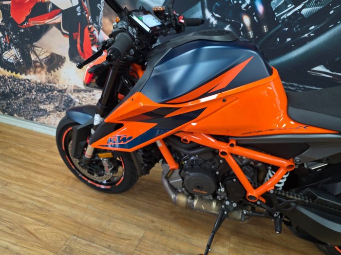 2020 Ktm 1290 SUPER DUKE R ORANGE