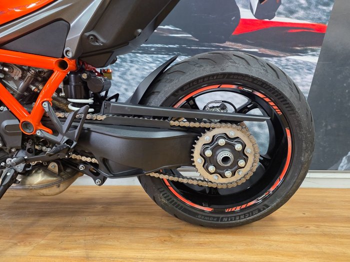 2020 Ktm 1290 SUPER DUKE R ORANGE