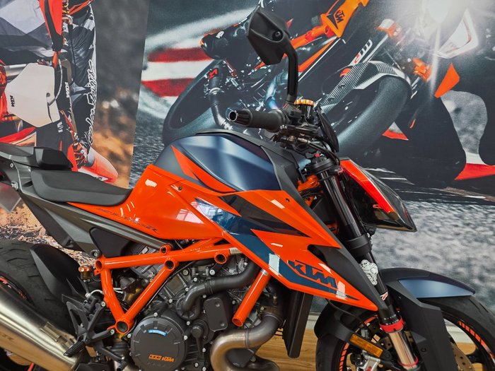2020 Ktm 1290 SUPER DUKE R ORANGE