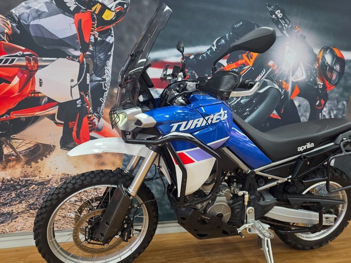 2022 APRILIA TUAREG BLUE