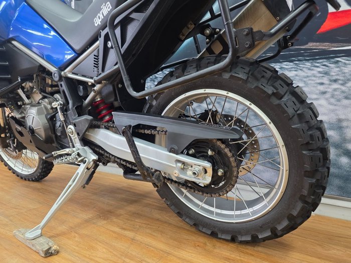 2022 APRILIA TUAREG BLUE