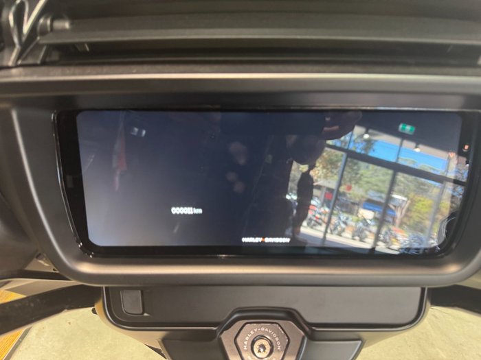 2025 Harley-davidson FLHX STREET GLIDE (117) Vivid Black