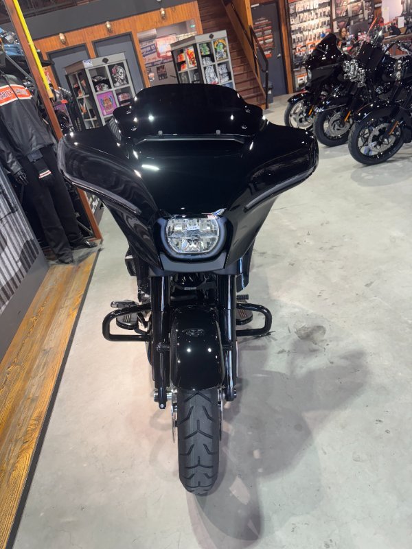 2025 Harley-davidson FLHX STREET GLIDE (117) Vivid Black