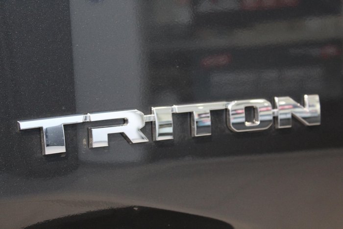 2025 Mitsubishi Triton GLX-R
