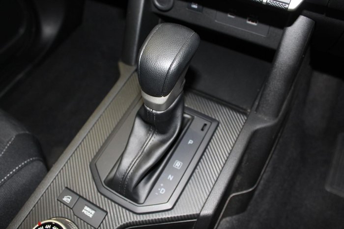 2025 Mitsubishi Triton GLX-R