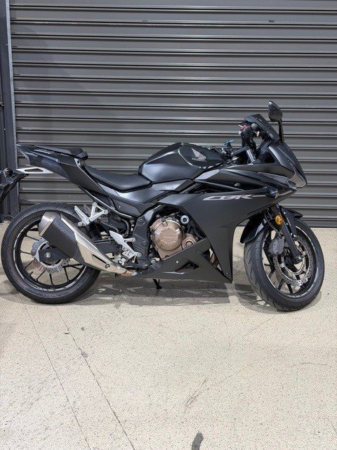 2017 Honda CBR500R BLACK