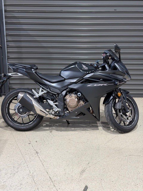 2017 Honda CBR500R BLACK