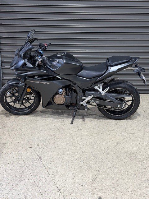 2017 Honda CBR500R BLACK